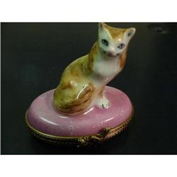 Authentic Cat Limoges box signed by artist #2011479