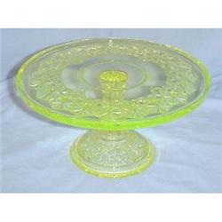 Cake Plate in Queens Pattern in Vaseline Glass #2063956