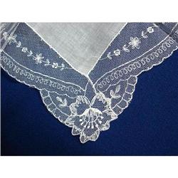 SUPERB*FINE LINEN&NET LACE*HANKY #2064145