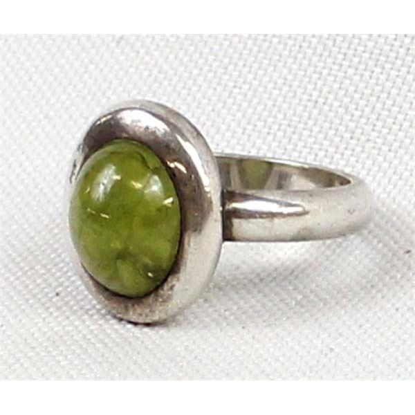 Sterling & Peridot Ring, Size 9