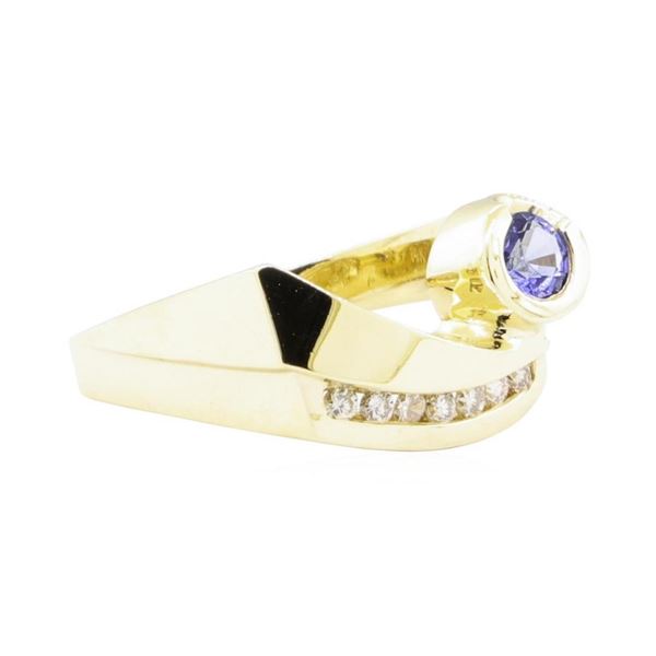 0.55 ctw Blue Sapphire and Diamond Ring - 14KT Yellow Gold