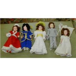 5 Character Dolls with Crocheted Outfits Sleep #2037741