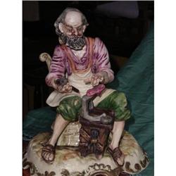 Capodimonte Shoe maker #2049101