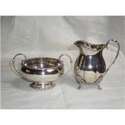 Walker & Hall silverplate cream & sugar set #2049103
