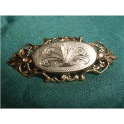 14 ct  Gold Brooch #2049136