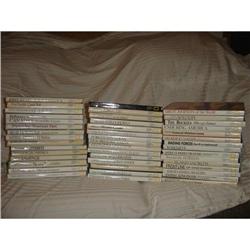 A LOT OF 45  NATIONAL GEOGRAPHIC  BOOKS #2049231