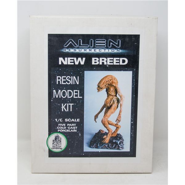 1/8 SCALE ALIEN RESIN KIT HIGH DETAIL