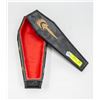 Image 2 : 1/6 SCALE VELVET LINED COFFIN