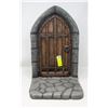 Image 1 : 12 IN CASTLE DOOR DIORAMA REAIN