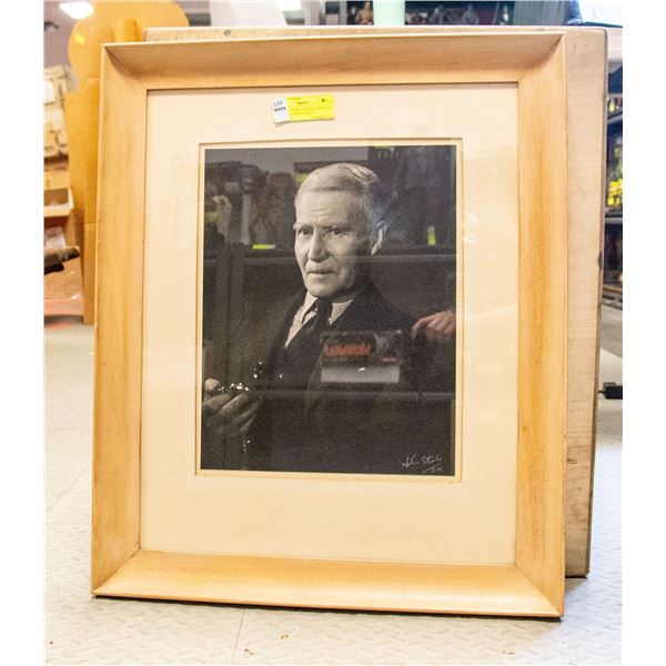 1947JOHN STEELE SIGNED PHOTO OF SCHOLARLY GENTLEMA