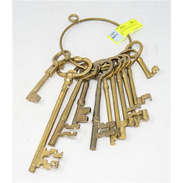 SET OF BRASS DUNGEON KEYS ON RING LARGE