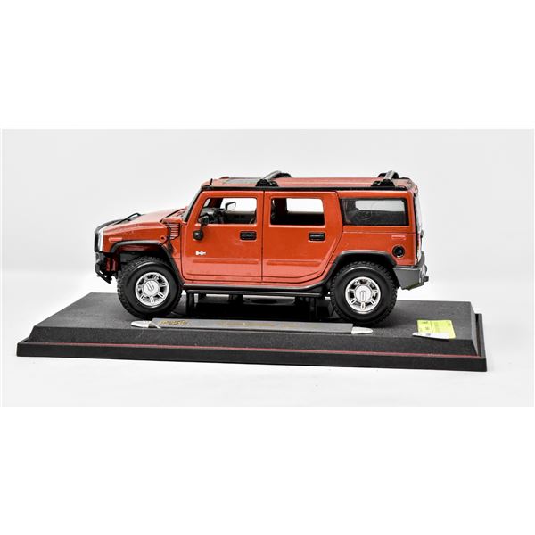 1/18 SCALE DIECAST HUMMER SUV