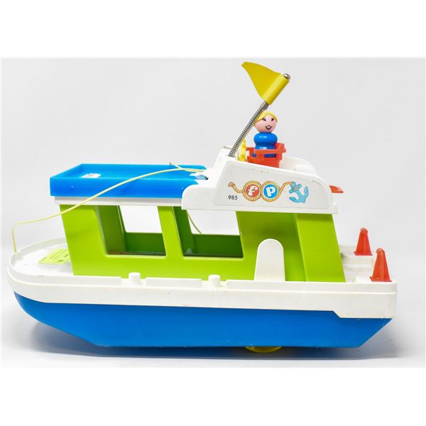 FISHER PRICE LITTLE PEOPLE YACHT WITH ACCESSORIES