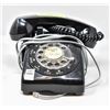 Image 1 : VINTAGE BLACK ROTARY DIAL TELEPHONE