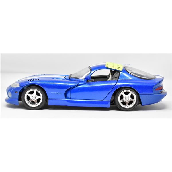 1/18 SCALE DIECAST DODGE VIPER GTS