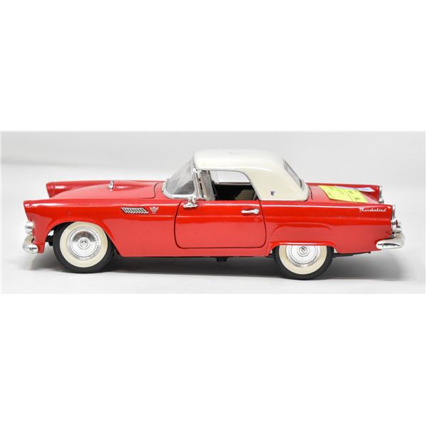 1/18 SCALE DIECAST 1955 THUNDERBIRD