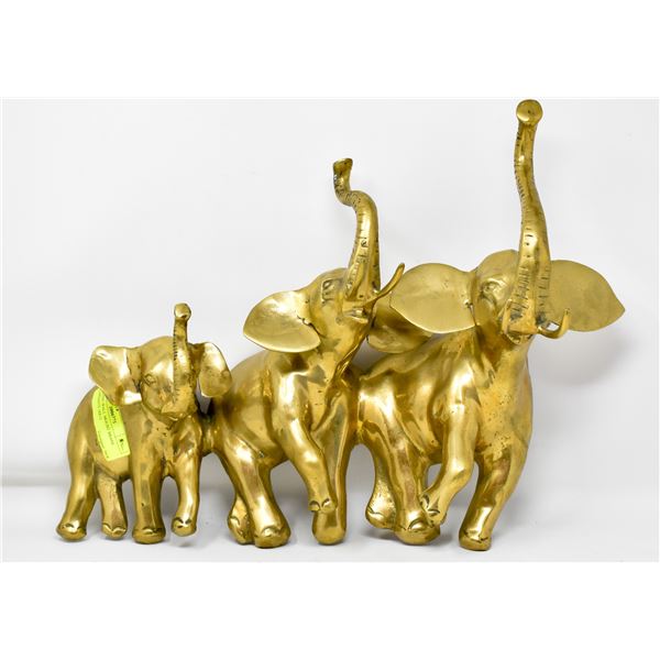 HANGING WALL MOUNT BRASS ELEPHANTS 18X12