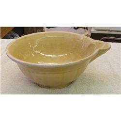 1860-90 CROXALL THOMPSON YELLOW WARE BATTER #2021018