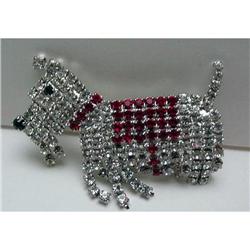 Costume: Butler and Wilson Scotty in a Sweater #2036350