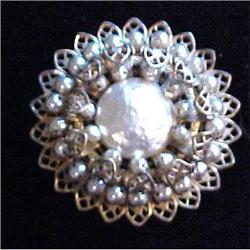 Miriam Haskell pearlessence  filagree pin #2036381