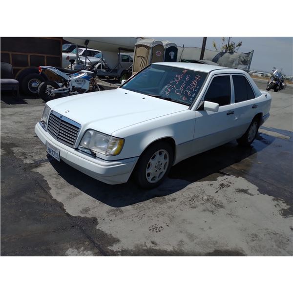 1995 Mercedes-Benz E-Class