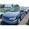 Image 1 : 1998 Toyota Sienna