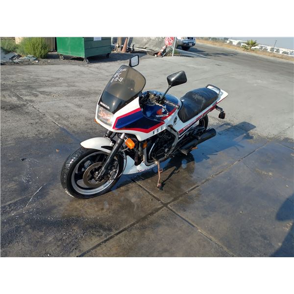 1984 Honda VF500F