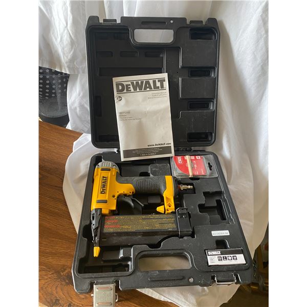 Dewalt pin nailer