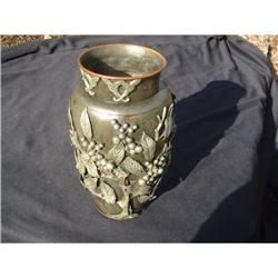 Antique Japanese bronze vase decorated with #2019812