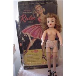 Doll Miss Revlon Kissing Pink Ideal Box #2046640