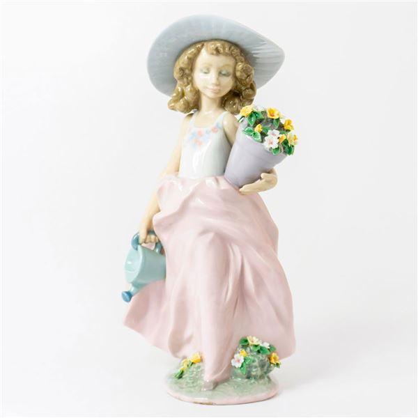A Wish Come True 1007676 - Lladro Porcelain Figurine