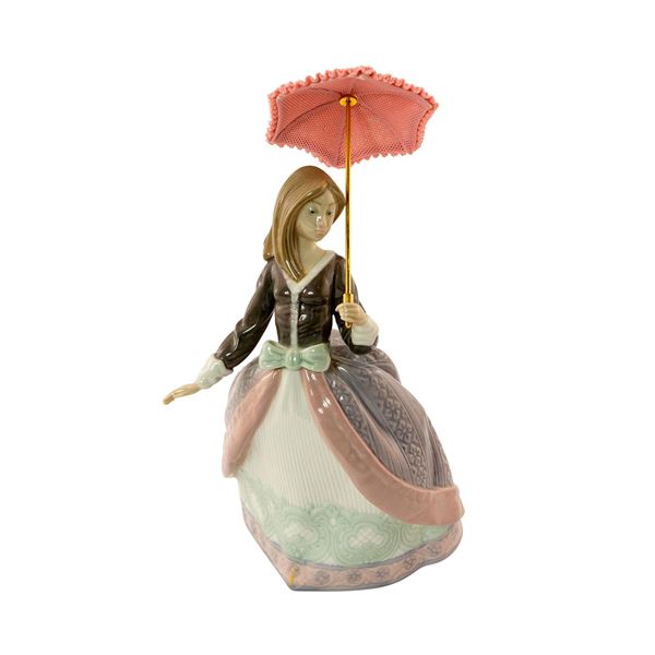 Angela 5211 - Lladro Porcelain Figurine