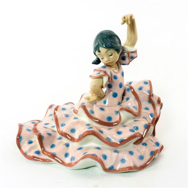 Spanish Dancer 1005390 - Lladro Porcelain Figurine
