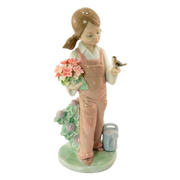Spring 5217 - Lladro Porcelain Figurine