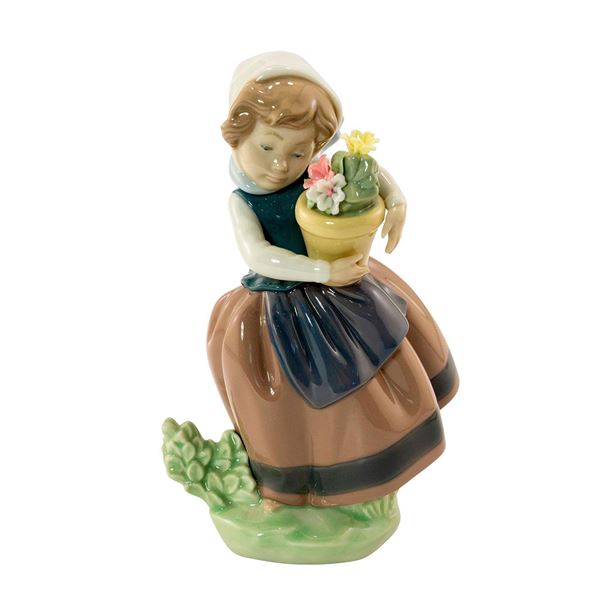 Spring is Here 5223 - Lladro Porcelain Figurine