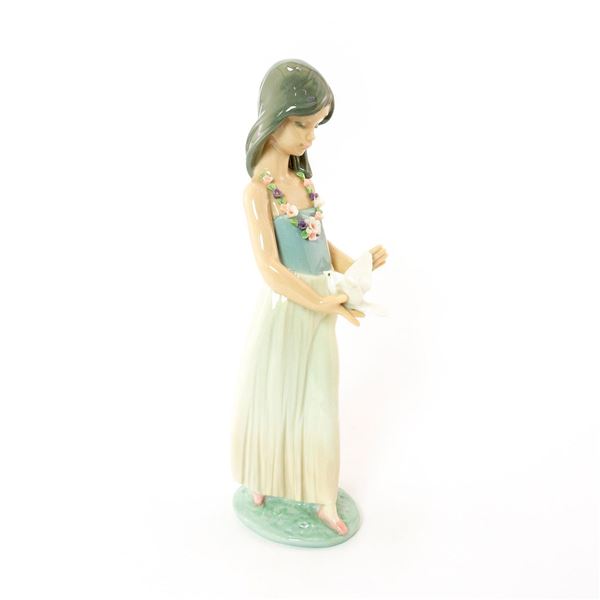 Polynesian Love 1006157 - Lladro Porcelain Figurine