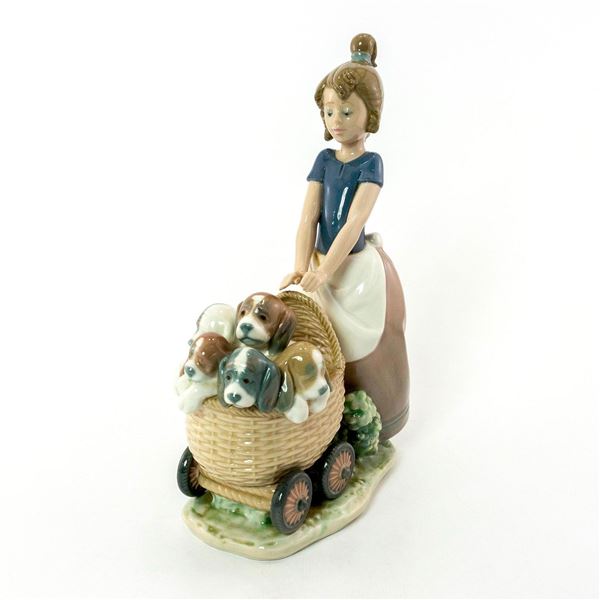 Litter of Fun 1005364 - Lladro Porcelain Figurine
