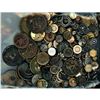 Image 1 : A HEAVY LARGE BAG LOT OF ASSORTED METAL BUTTONS