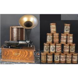 Victrola Cylinder player with Horn and 17 extra cylinde