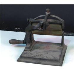 Cast-Iron Ribbon Crimper