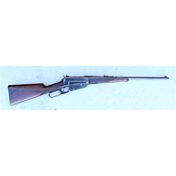 Deluxe Winchester 1895 Rifle