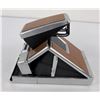 Image 2 : Vintage Polaroid SX-70 Instant Land Camera