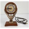 Image 1 : 1940's Mastercrafters Sessions Eagle Desk Clock