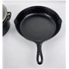 Image 2 : Wagner Cast Iron Dutch Oven and Skillet