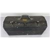 Image 9 : Antique Fishing Tackle Box w/ Lures and Reels