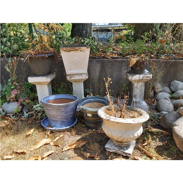 Garden Pots B