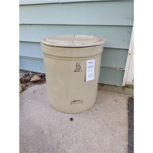 Medalta Stone Container Cat B