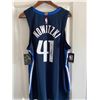 Image 1 : DIRK NOWITZKI SIGNED DALLAS MAVERICKS NIKE SWINGMAN JERSEY ( FANATICS COA)