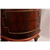 Image 10 : Bow Front Display Cabinet