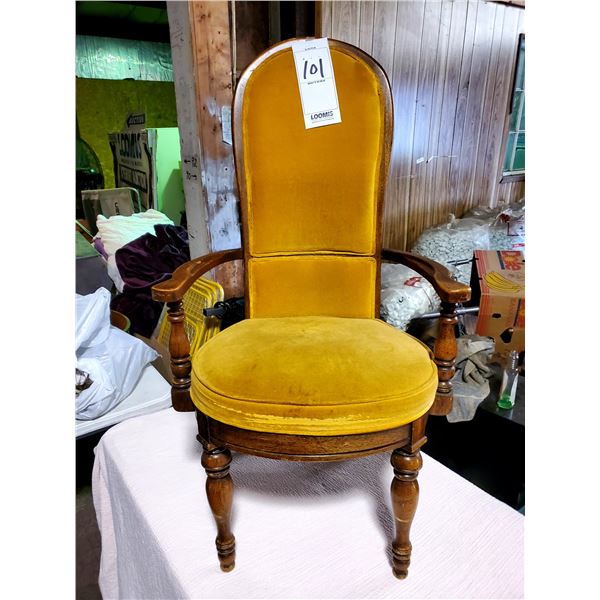 VINTAGE UPHOLSTERED WOODEN HIGH BACK CHAIR